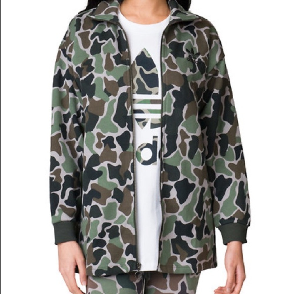 ADIDAS CAMO OVERSIZED SWEATSHIRT